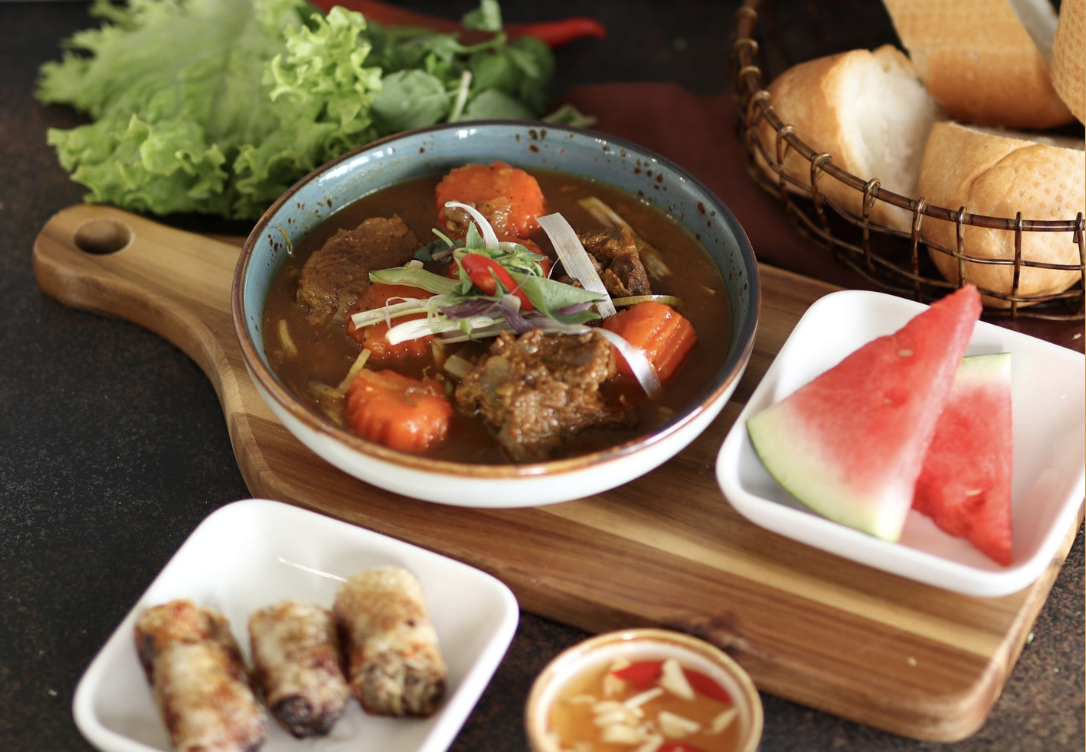 Beef Stew Banh Mi set